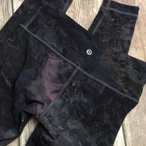 Lululemon Wonder Under Radiant Multi Leggings 4 - Picture 4 of 5